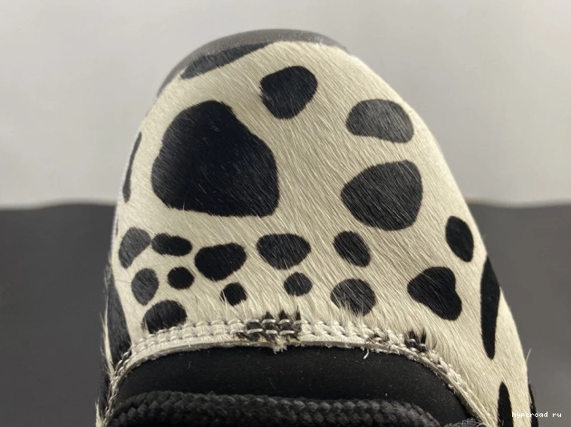INSTINCT ANIMAL AR0715-010 JORDAN AIR 11 0725